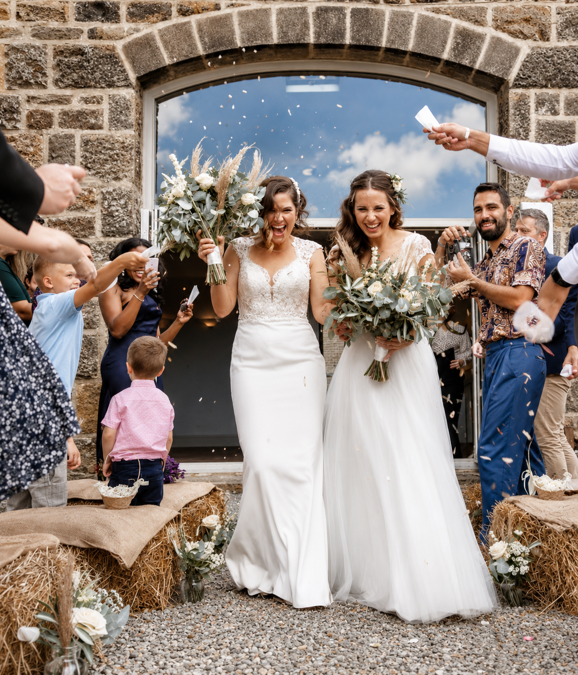 The Chilli Barn chilli barn wedding florist bridal flowers ceremony decor