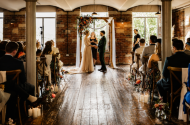 natasha coustol floral designs elegent wedding flowers for the ceremony at the venue bowers mill, halifax
