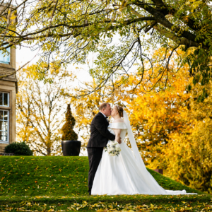 The Woodlands Hotel the woodlands hotel leeds wedding florist bridal flowers